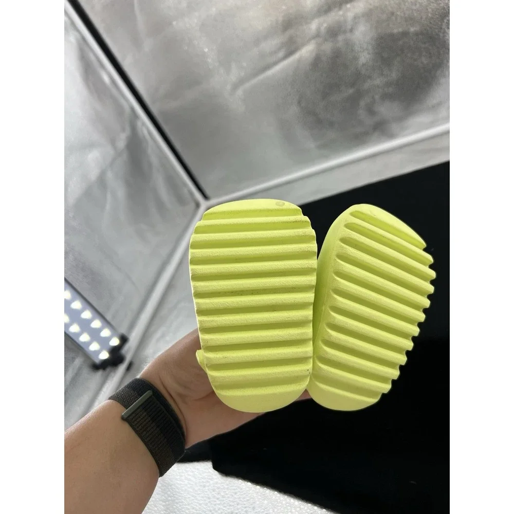 Size 4k - Adidas Yeezy Slide Infant Kids Green Glow